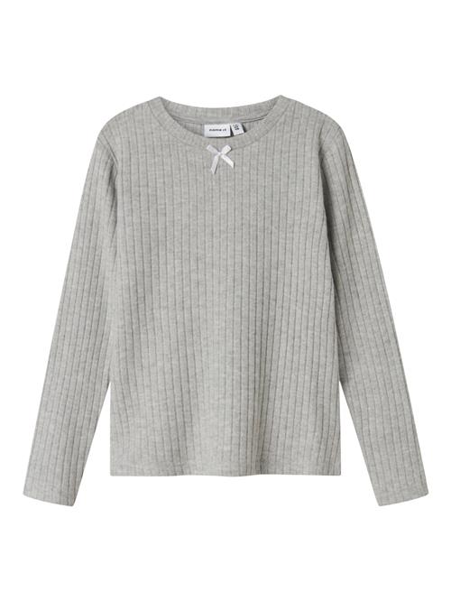 Se NAME IT Bluse Olene Grey Melange hos SmartKidz