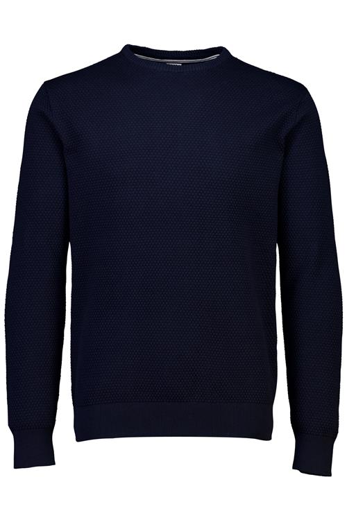 Se Morgan Strik hos Tøjeksperten
