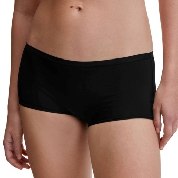 Calida Trusser Sleek Skin Regular Cut Shorty Sort Small Dame
