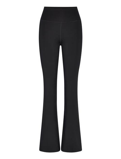 Compressive Flare Legging Girlfriend Collective Black