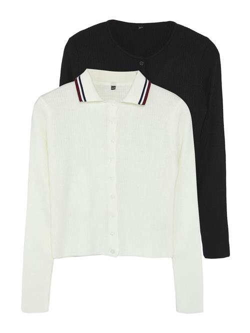 Se Trendyol Cardigan  navy / mørkerød / sort / hvid ved About You