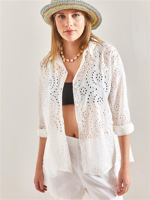Se Bianco Lucci Bluse  hvid ved About You