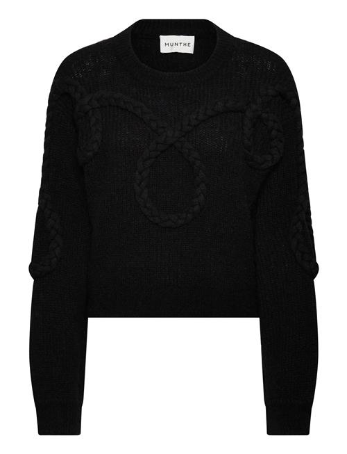 Sakira Munthe Black