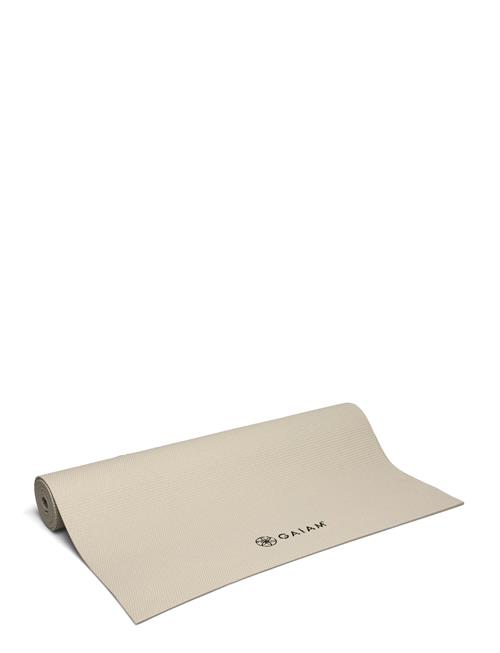 Se Sandst Yoga Mat 4Mm Solid Gaiam Beige ved Booztlet