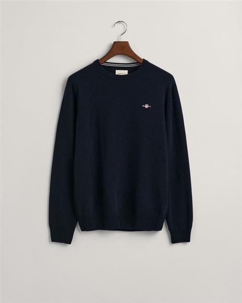 Se SUPERFINE LAMBSWOOL C-NECK hos Din tøjmand