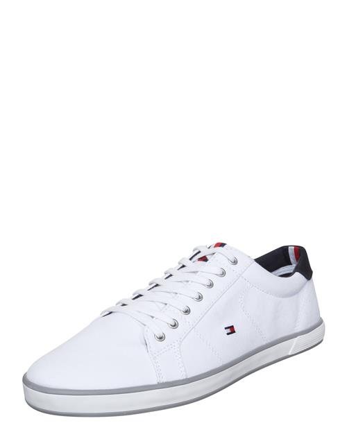 Se TOMMY HILFIGER Sneaker low 'Harlow'  rød / sort / hvid hos About You
