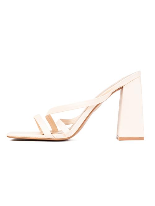 Celena Pantoletter 'Cybill'  nude