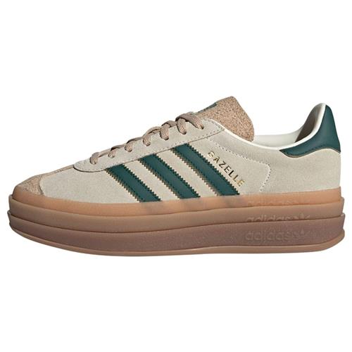 Se ADIDAS ORIGINALS Sneaker low 'Gazelle Bold'  lysebeige / guld / mørkegrøn ved About You
