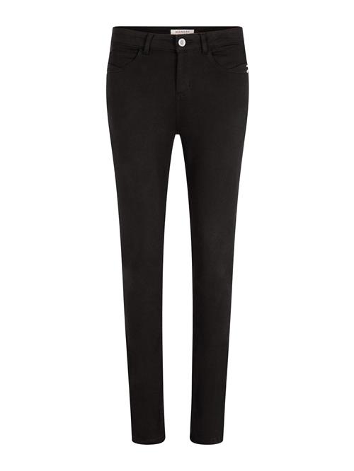 Morgan Bukser  sort