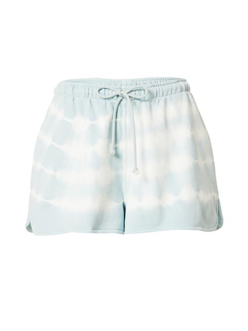 Se A LOT LESS Bukser 'Fenna'  lyseblå / hvid ved About You