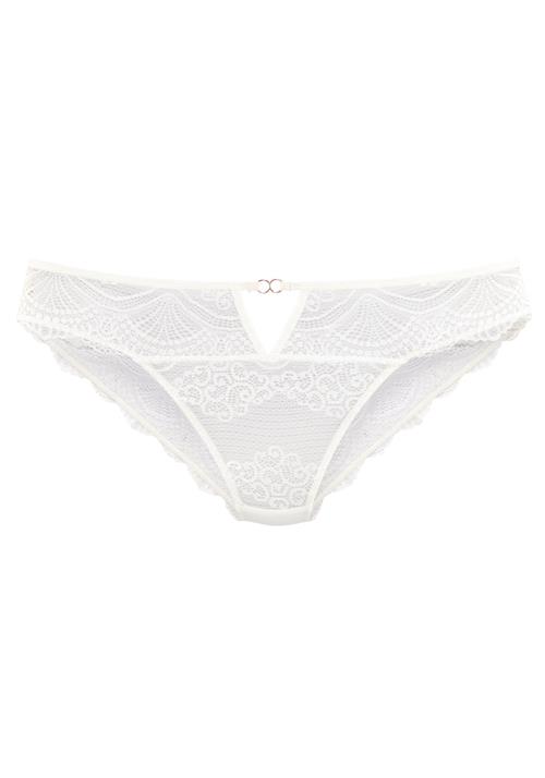 Se LASCANA Slip  creme ved About You