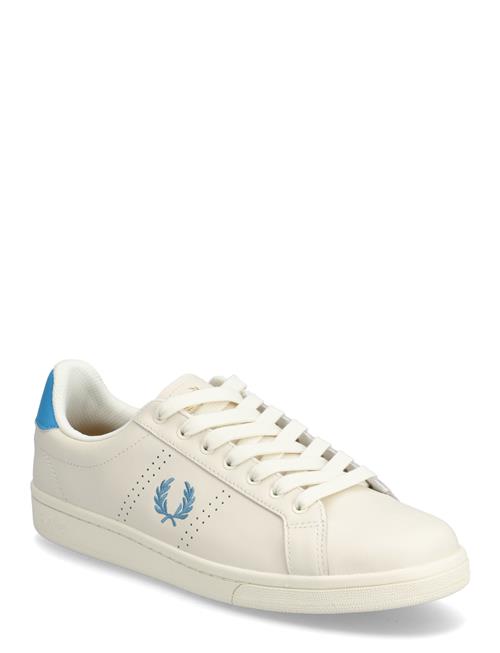 B721 Leather Fred Perry White