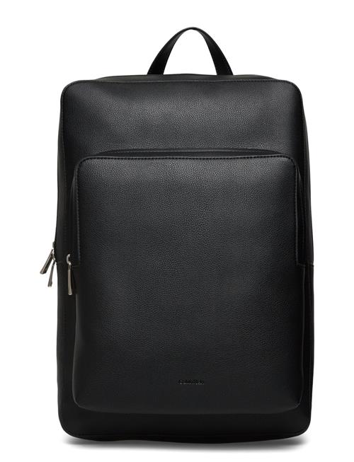Micro Pebble Slim Sq Bp 42 Calvin Klein Black