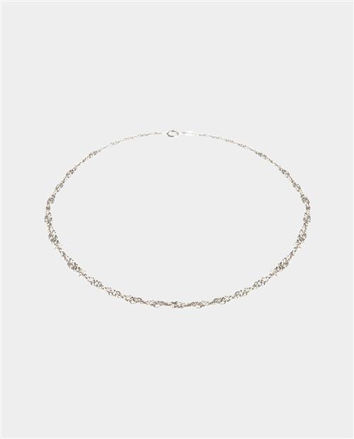 Ximena - et fint snoet sølvarmbånd