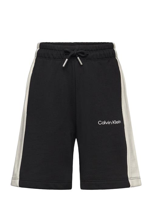 Calvin Klein | Color Block Relaxed Shorts | 128