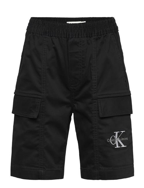 Calvin Klein | Essential Woven Shorts | 164