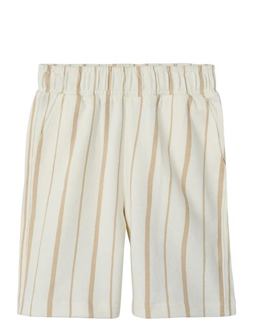 name it | Nkmfigaro Shorts | 122