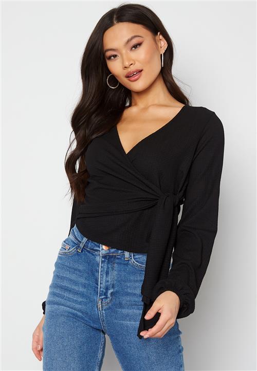 BUBBLEROOM Leighton wrap top