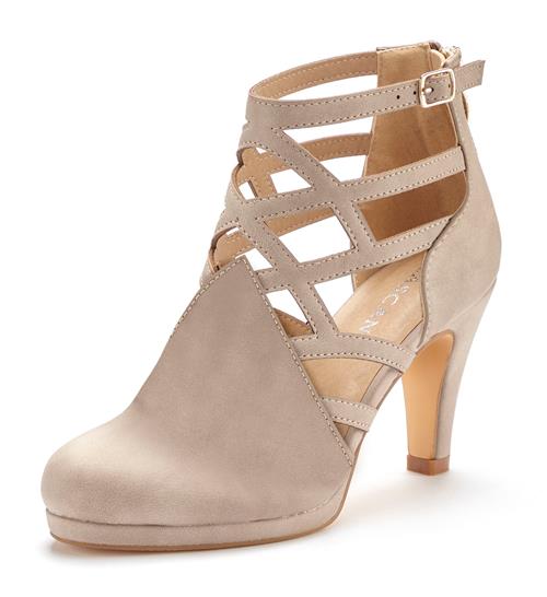 Se LASCANA Pumps  beige ved About You