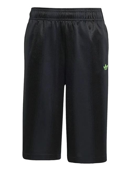 adidas Originals | Shorts | 146