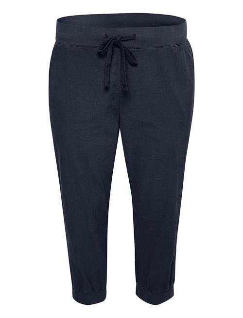 Kaffe Curve | Kcnana Capri Pants | 52