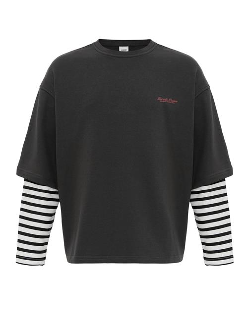 VAMOS CLO Sweatshirt  mørkegrå / rød / sort / hvid