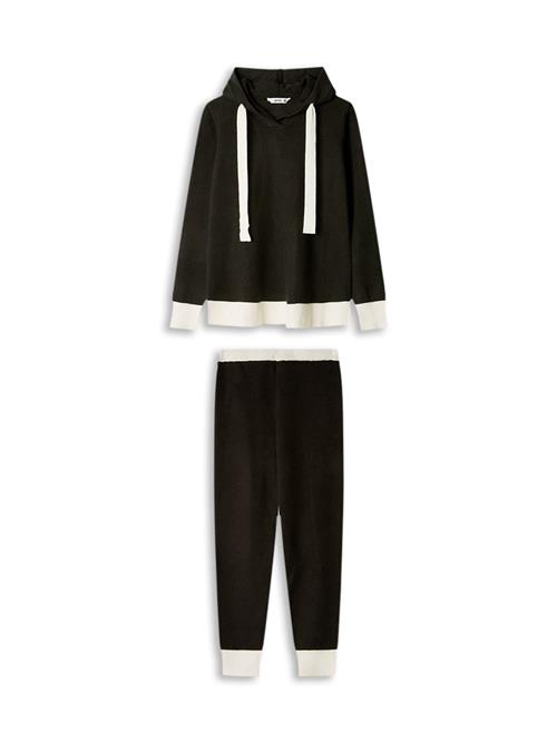 Gisela Pyjamas 'Set'  sort / hvid