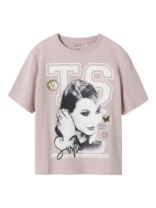 NAME IT Bluser & t-shirts 'NFKDUSAN CELEBRITY ICONS'  lilla / sort / hvid