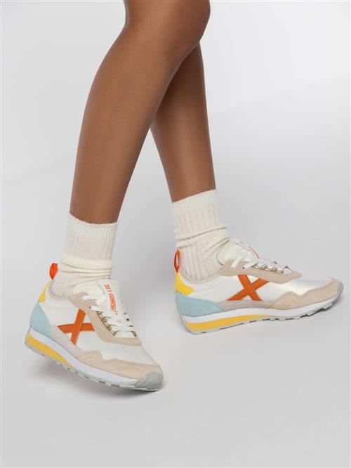 MUNICH Sneaker low 'UM'  hvid