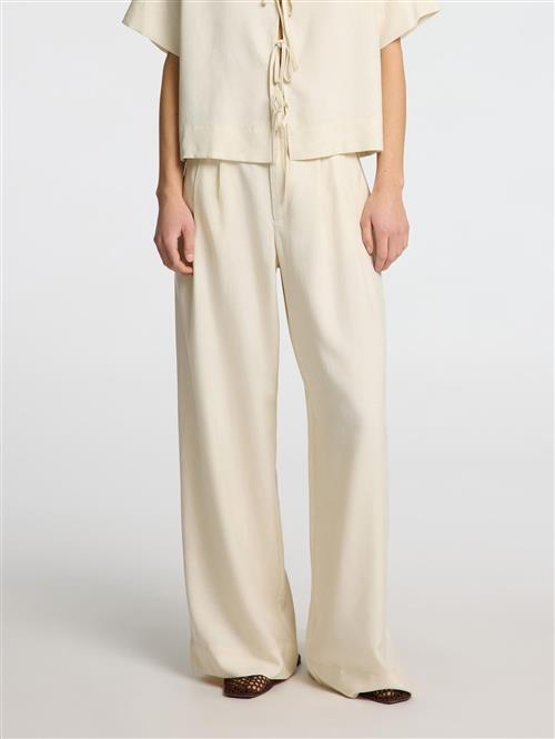 SELECTED Bukser med lægfolder 'SLFNatuk'  grå