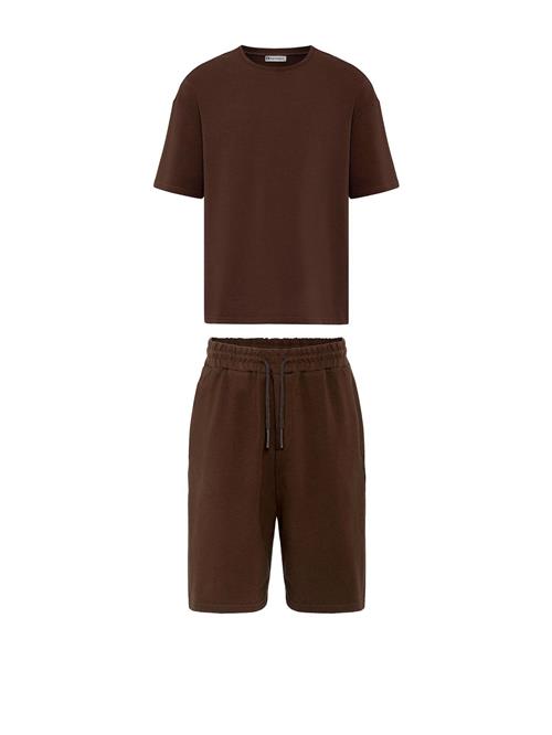 Dandalo Hjemmedragt  mørkebrun