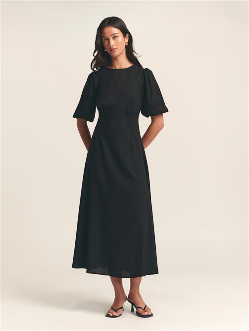 St MRLO Kjole 'Kalinda'  sort