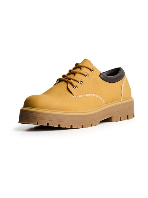 Bershka Snøresko  pueblo