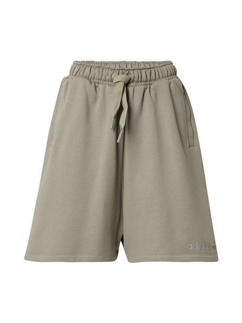 ADIDAS ORIGINALS Bukser 'Essentials'  oliven