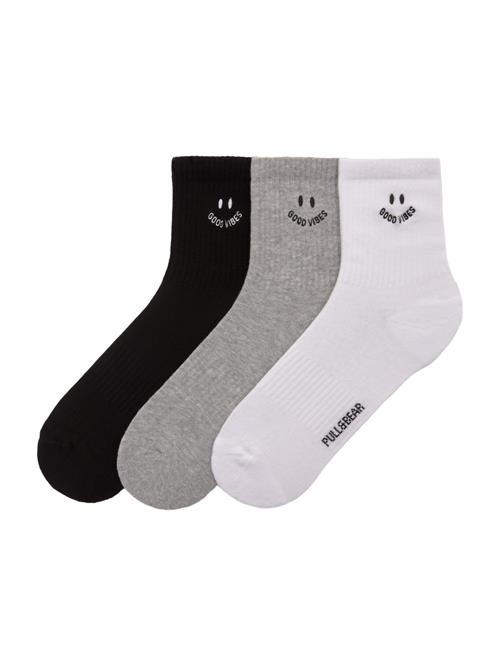 Pull&Bear Sokker 'GOOD VIBES'  grå-meleret / sort / hvid