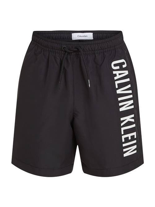 Calvin Klein Swimwear Badeshorts 'Intense Power'  sort / hvid