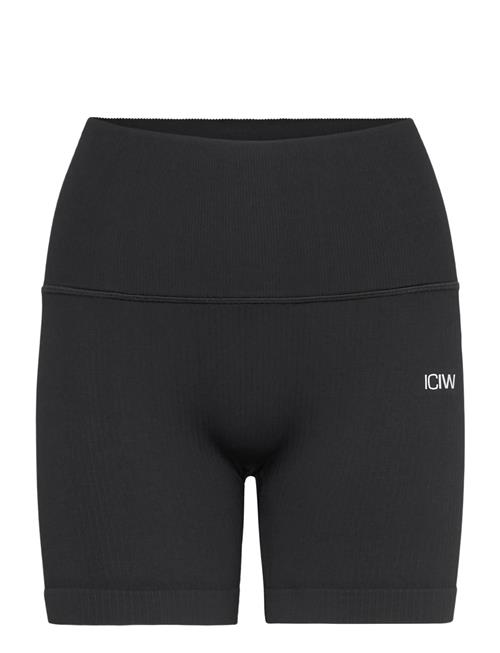 ICANIWILL | Ribbed Define Seamless Pocket Shorts | M