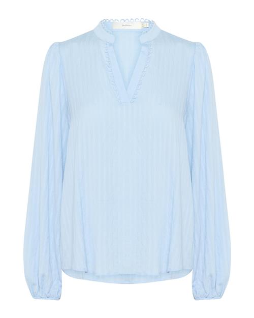 Se InWear Bluse 'Derma'  pastelblå hos About You