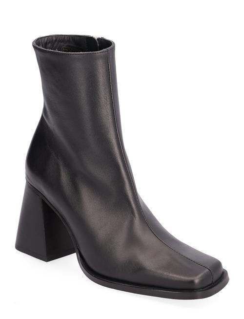 ALOHAS | South Leather Ankle Boots | 37