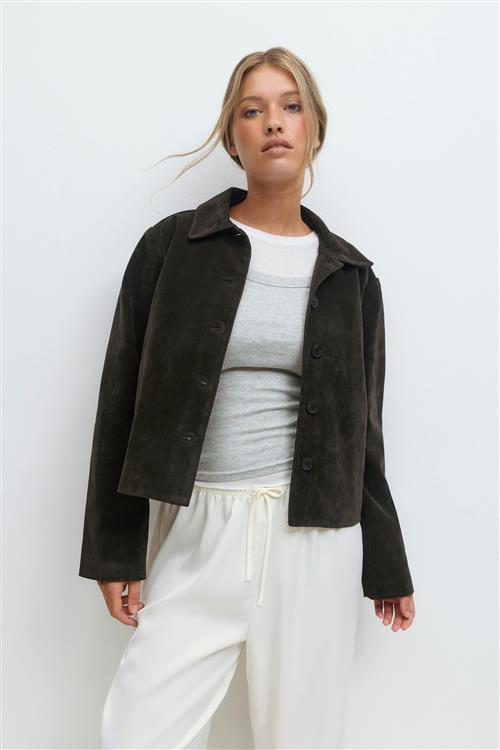 Gina Tricot - Faux suede short jacket - Jakker - Brun - XS - Dame