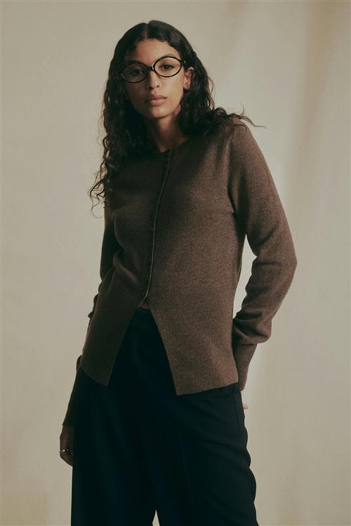 Gina Tricot - Shaped knitted wool cardigan - Cardigans - Brun - M - Dame