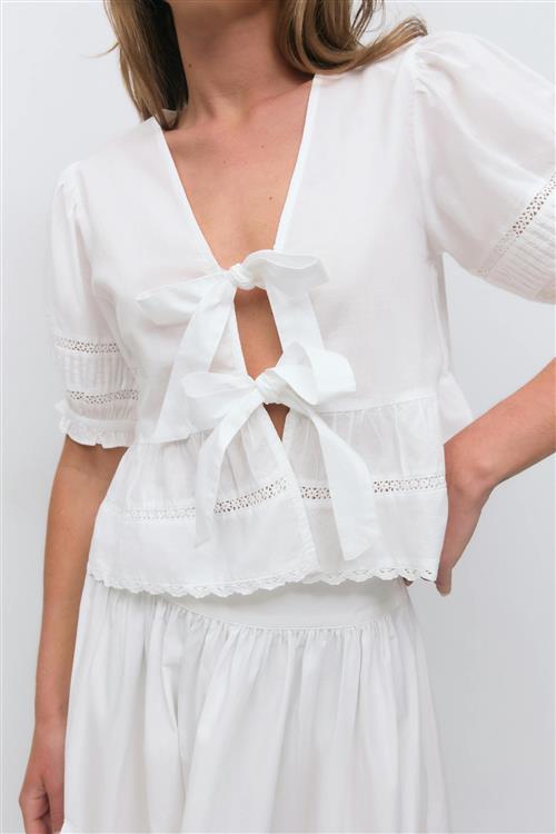 Gina Tricot - Tie blouse - toppe med bindebånd - Hvid - XS - Dame