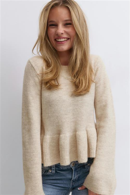 Gina Tricot - Y knitted peplum sweater - striktrøjer - Beige - 134/140 - Pige