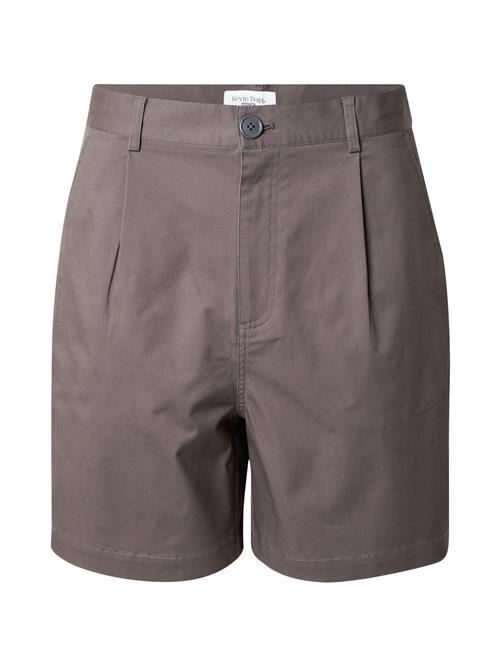 TRAPP Bukser med lægfolder  mudderfarvet