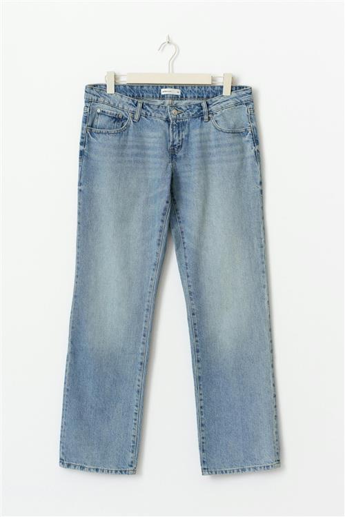 Gina Tricot - Scandi low petite jeans - Low waist jeans - Blå - 32 - Dame
