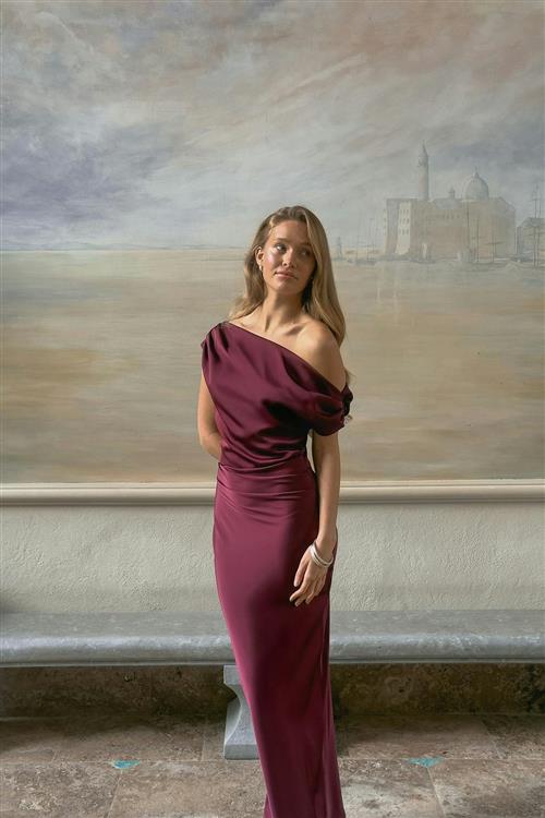 Gina Tricot - Draped satin maxi dress - Lange kjoler - Rød - 42 - Dame