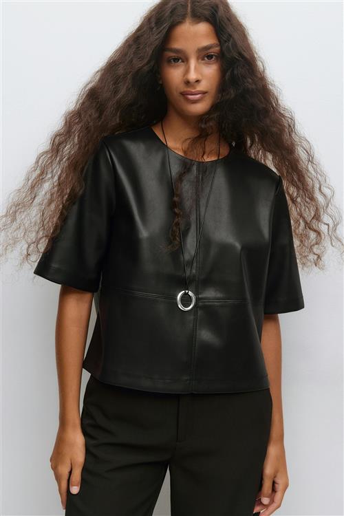 Gina Tricot - Pu boxy tee - Toppe - Sort - S - Dame