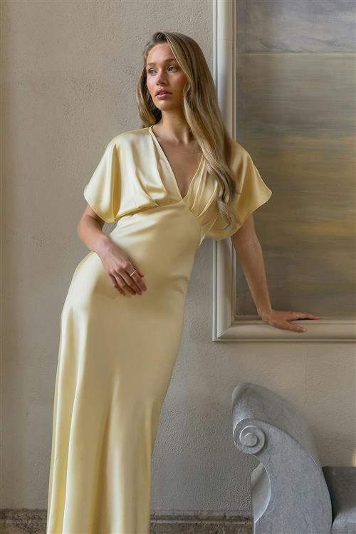 Gina Tricot - Satin maxi dress - satinkjoler - Gul - 34 - Dame