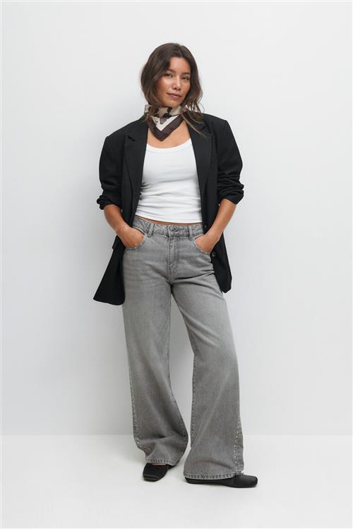 Gina Tricot - Studded jeans - Straight jeans - Grå - 38 - Dame