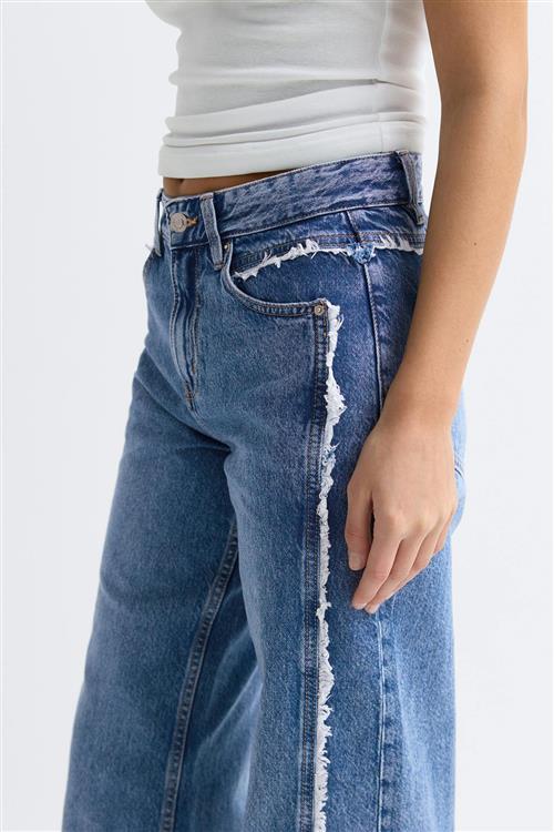 Gina Tricot - Fringe seam jeans - wide jeans - Blå - 32 - Dame